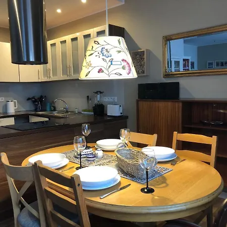 Apartament Wodnik * Reda